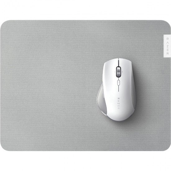 Razer PRO GLIDE Medium - Soft Productivity Mousepad Razer PRO GLIDE Medium - Soft Productivity Mousepad